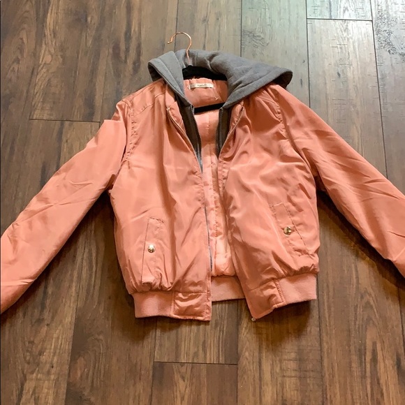 Pink and gray winter jacket - Picture 1 of 2